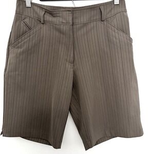 Nike Golf womens size 4 dryfit golf shorts olive‎ khaki